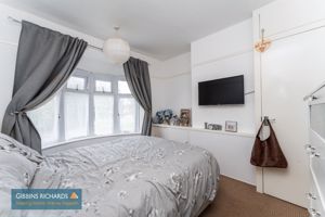 Bedroom- click for photo gallery